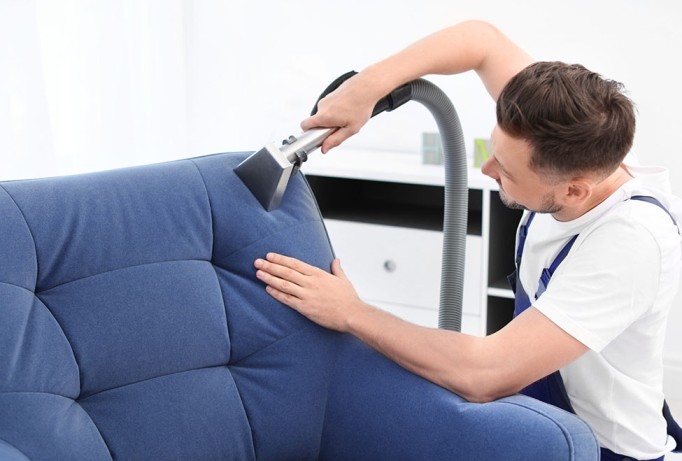 Professionele meubelreiniging in Almere